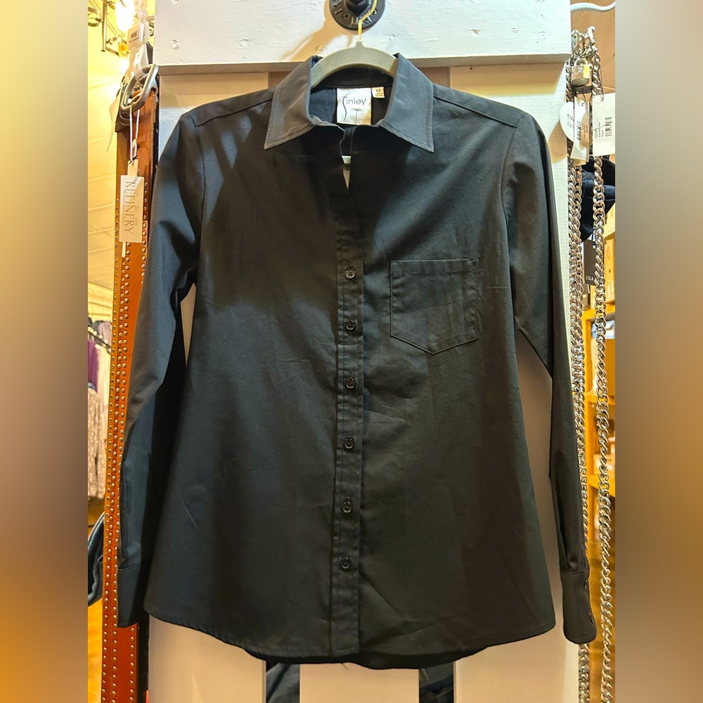 Finley Button down shirt pocket XS NWOT